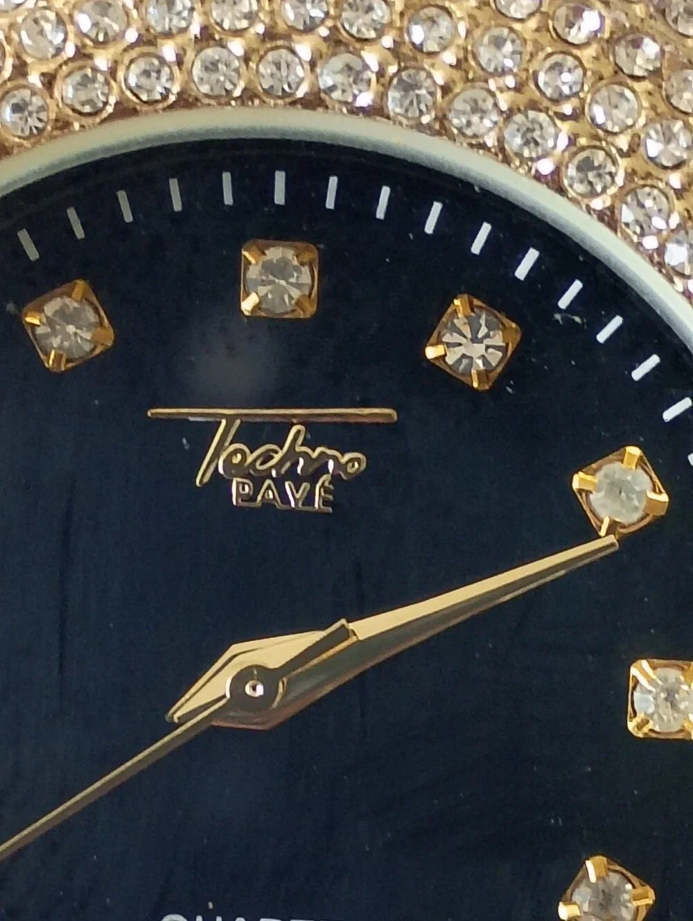 Techno Pavé Model 9109, a luxury-style, iced-out quartz watch